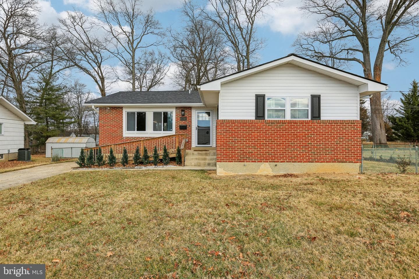 4761 Byron Road photo 1