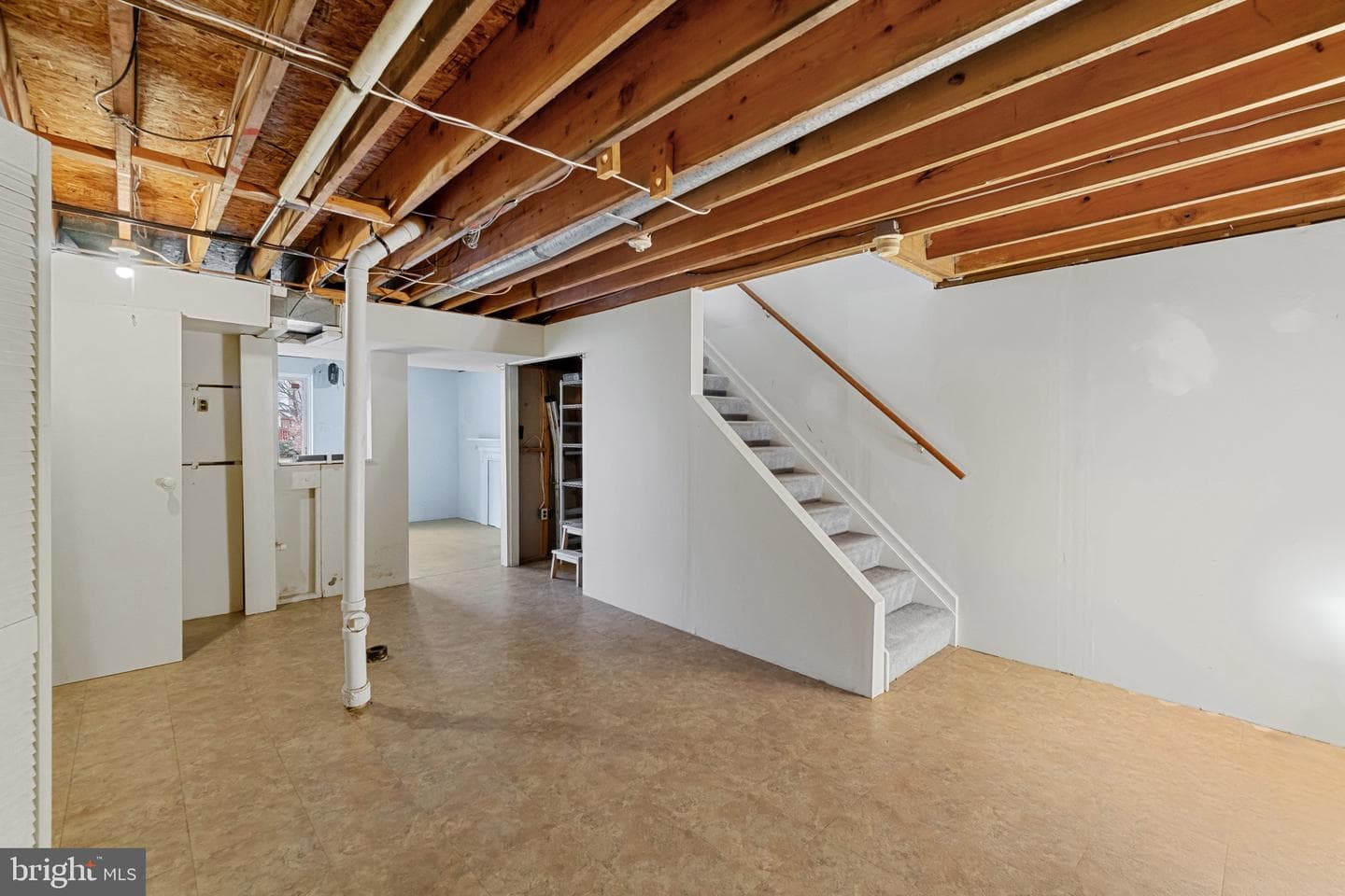 41 Chesthill Court photo 22