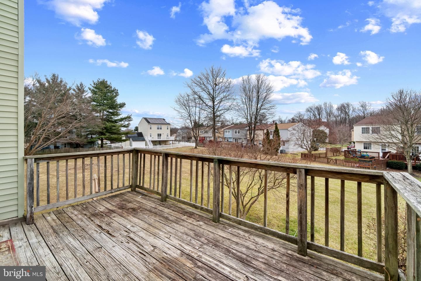 41 Chesthill Court photo 24