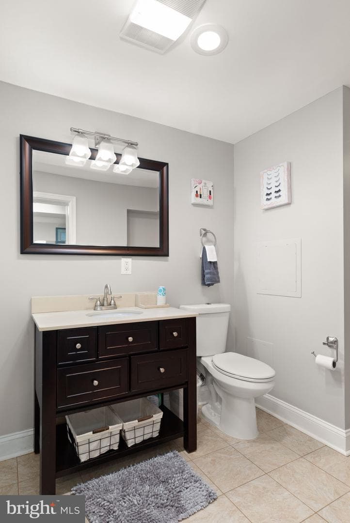 1 Hemlock Court photo 44