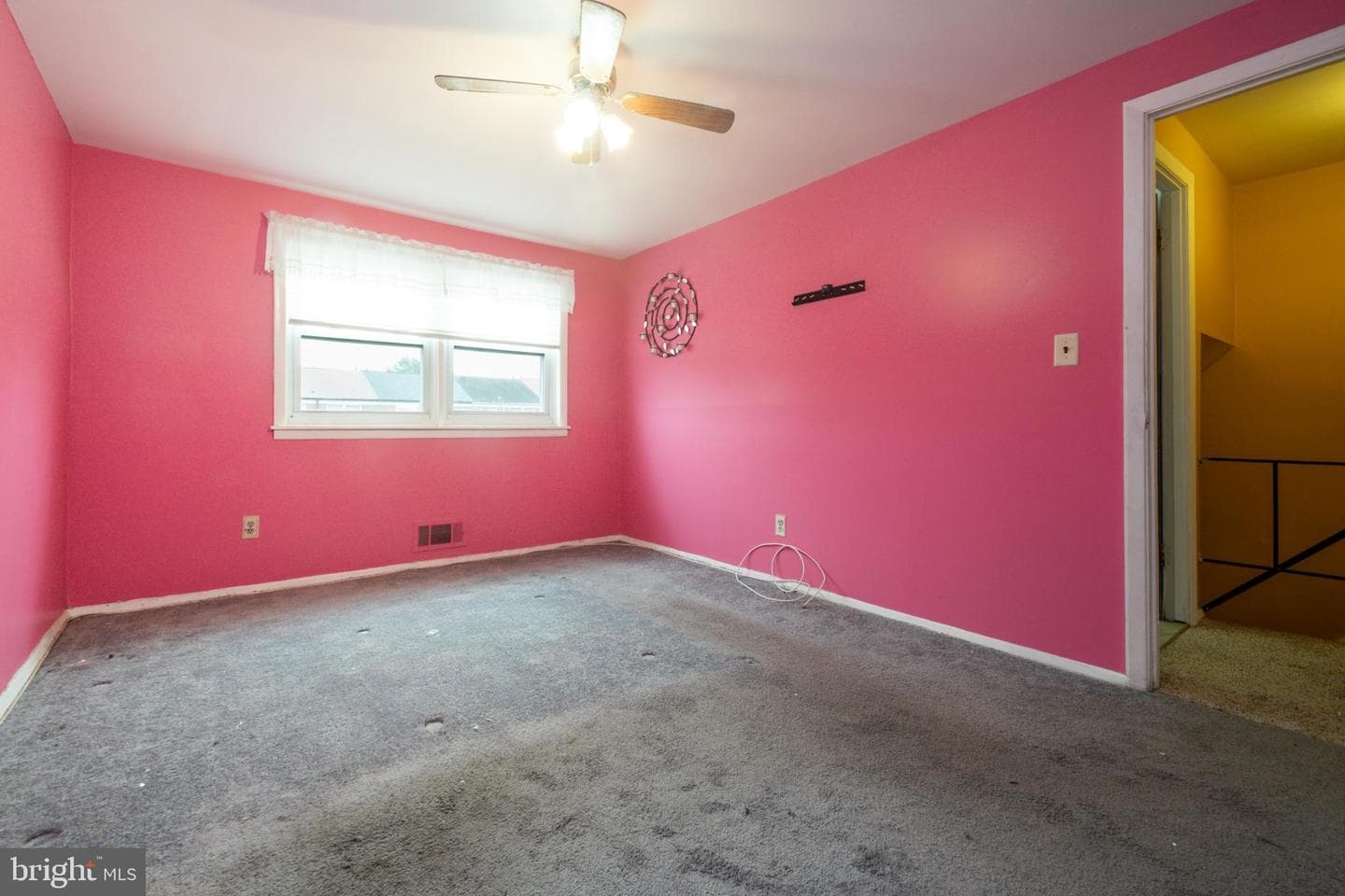 1022 Foxwood Lane photo 14
