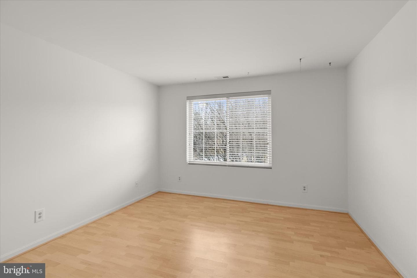 413 Rockfleet Road Road #201 photo 31