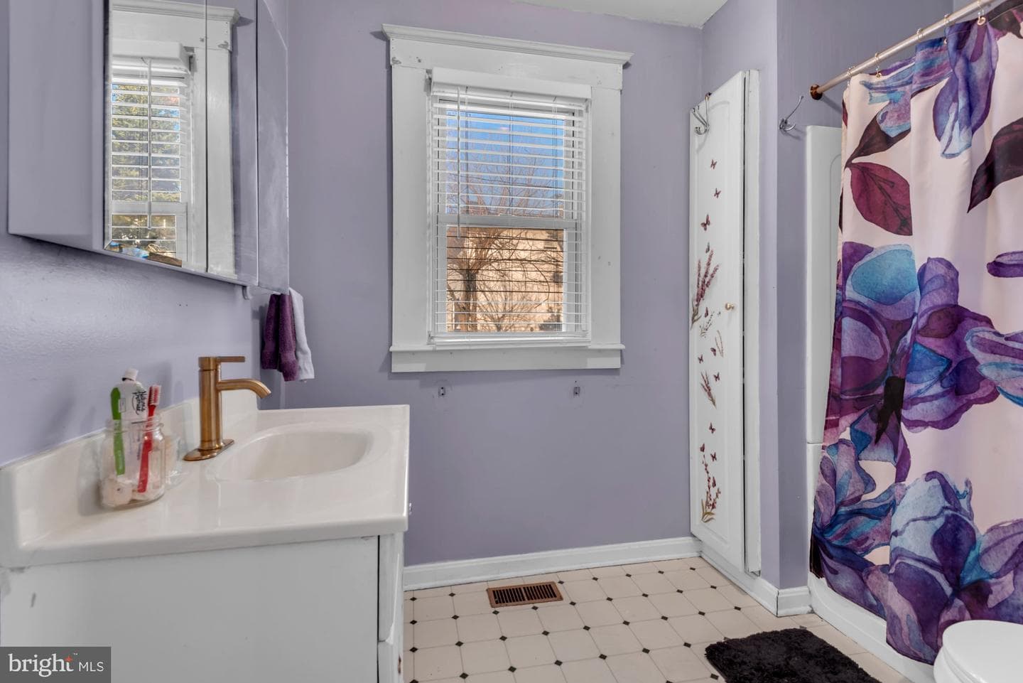 20 Waldron Avenue photo 16