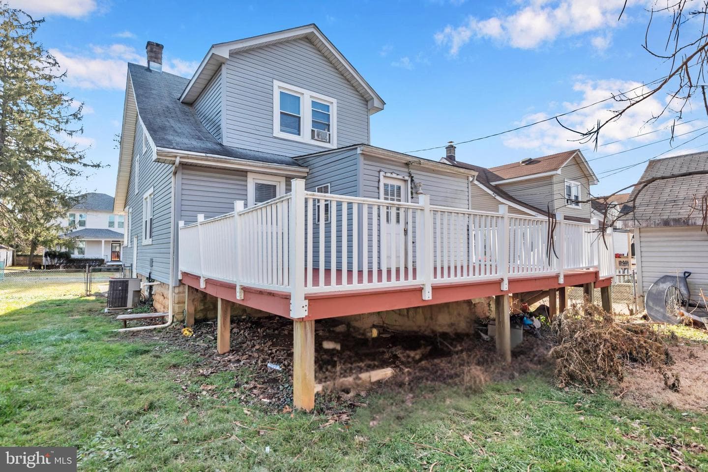 20 Waldron Avenue photo 30