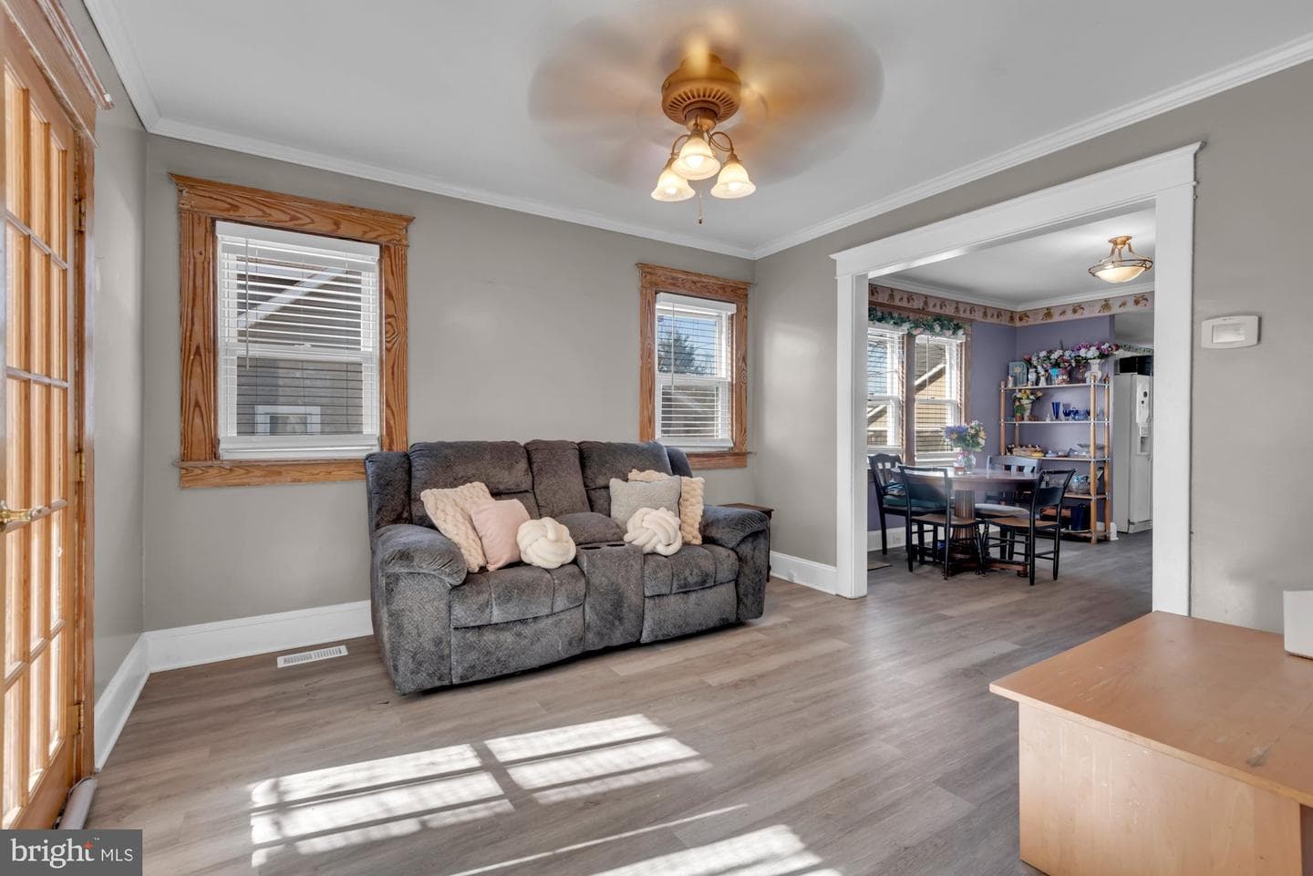 20 Waldron Avenue photo 4