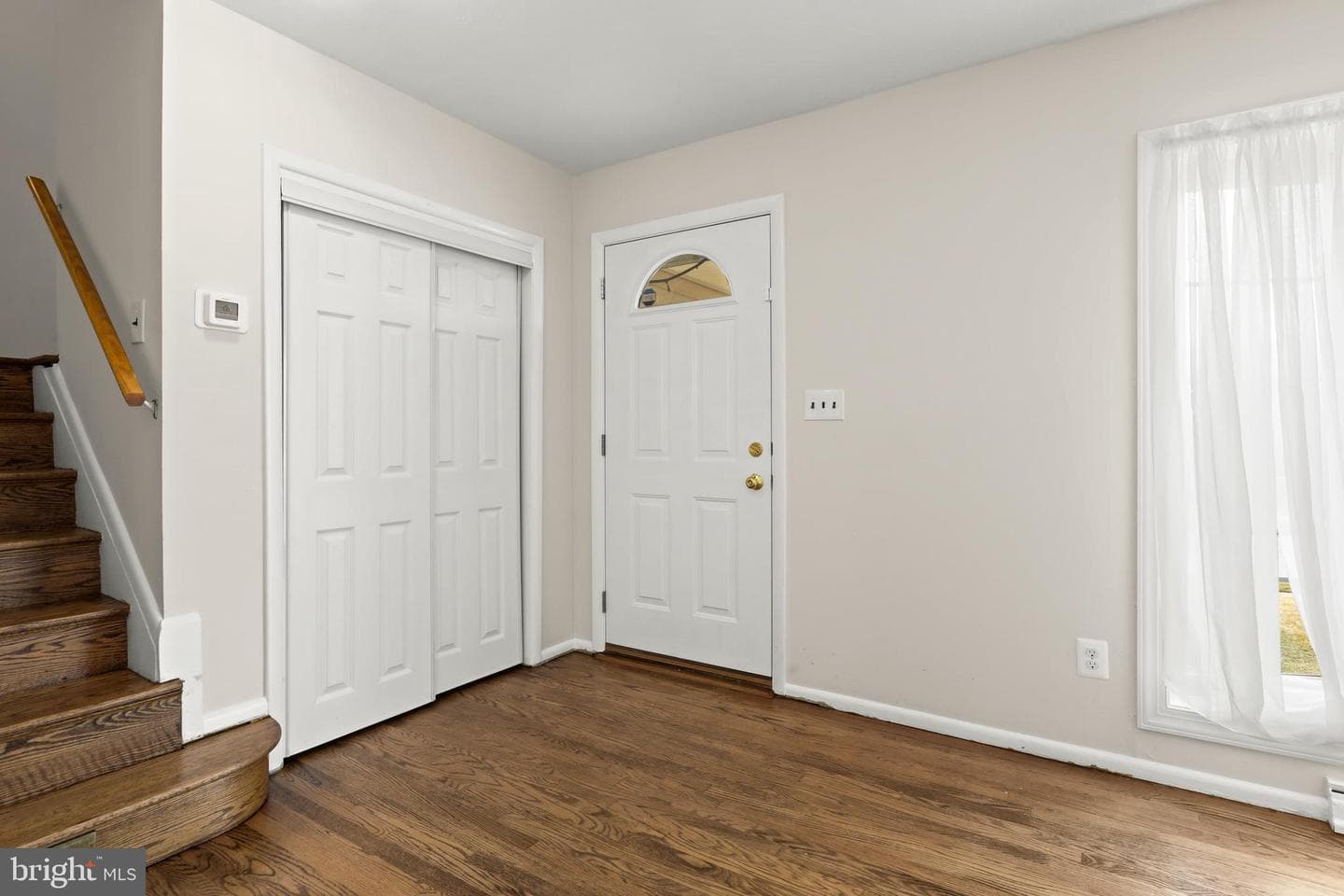 132 Warwick Drive photo 10