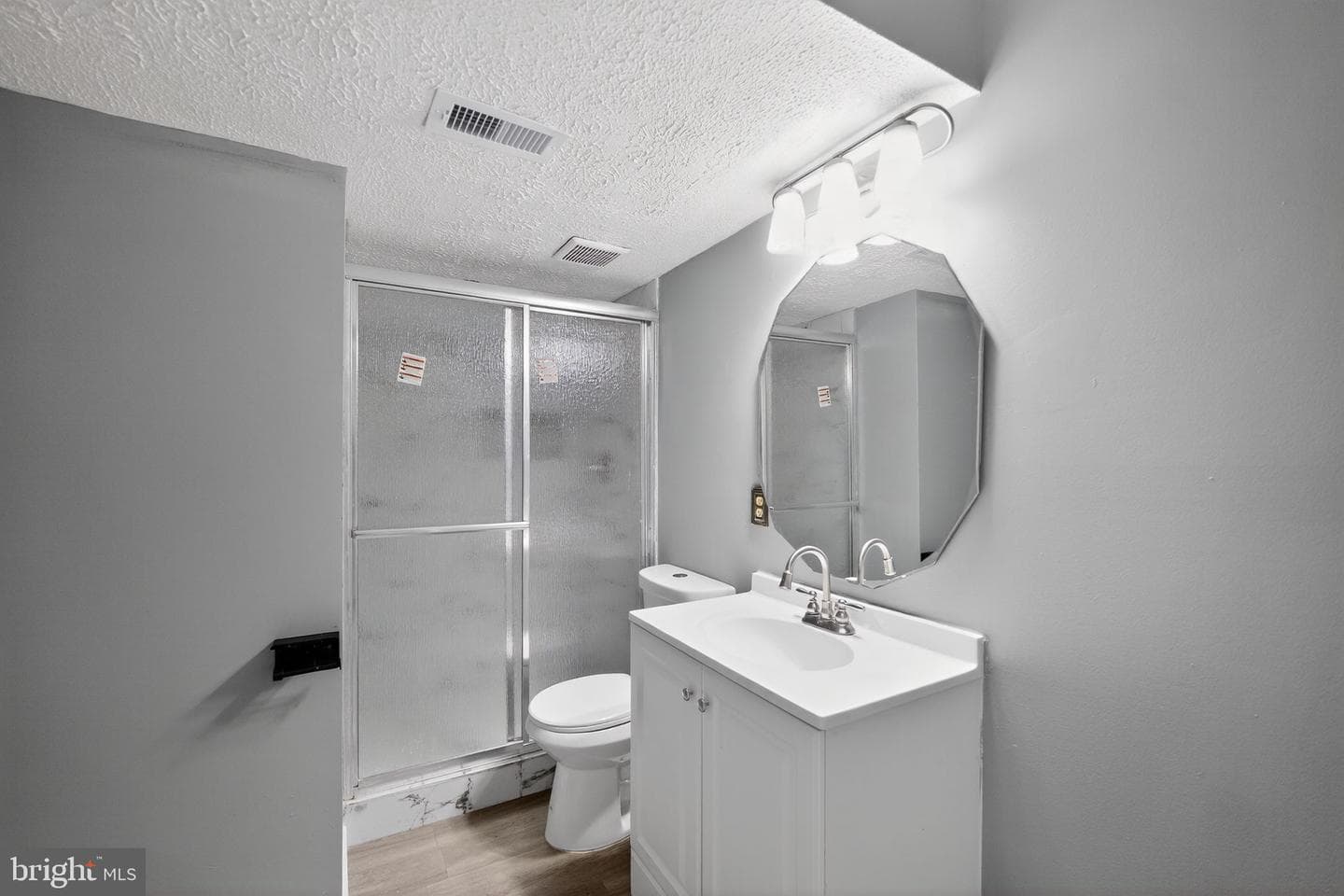 3329 E Joppa Road photo 9
