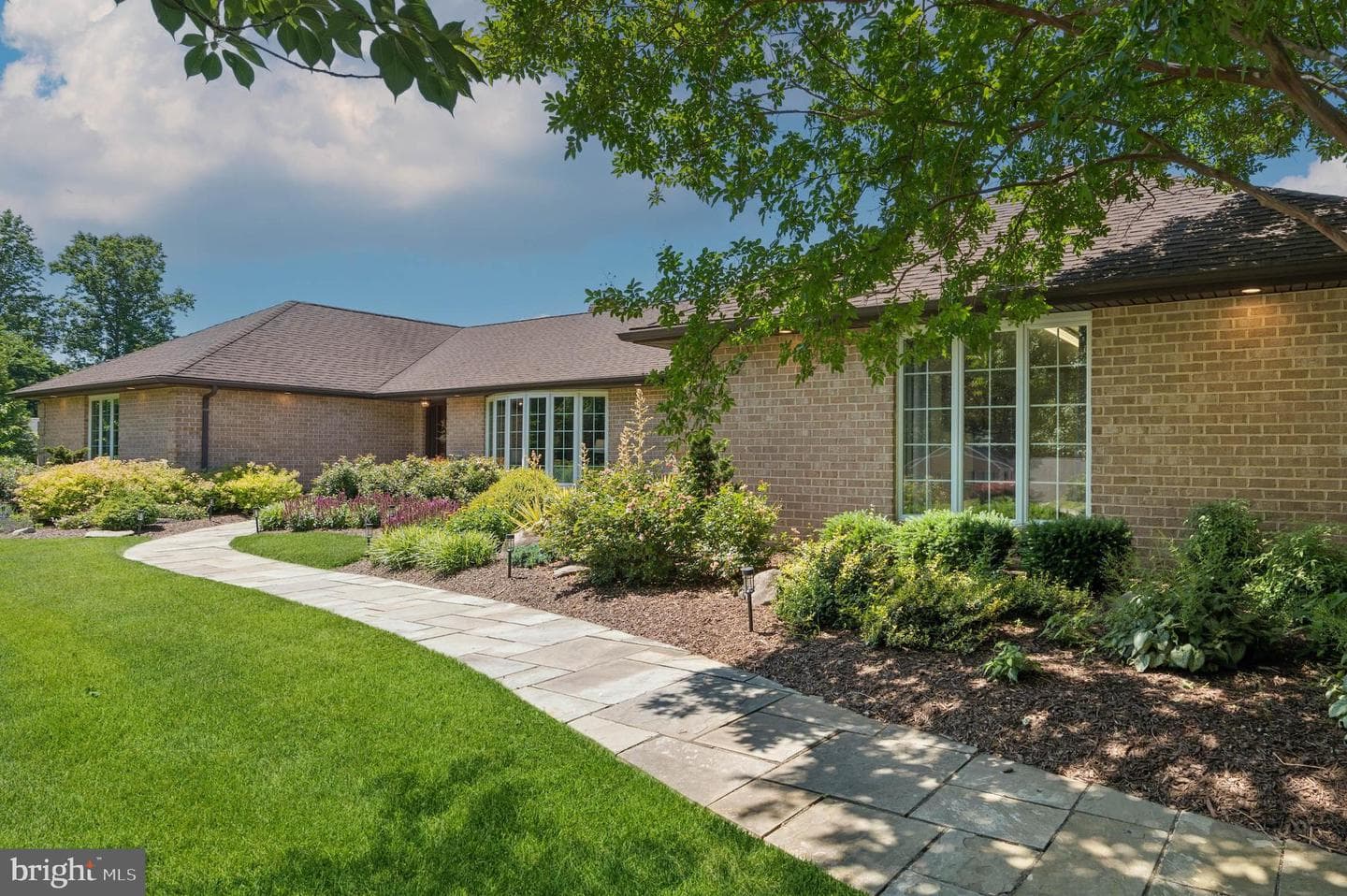 4037 Holly Knoll Drive photo 3