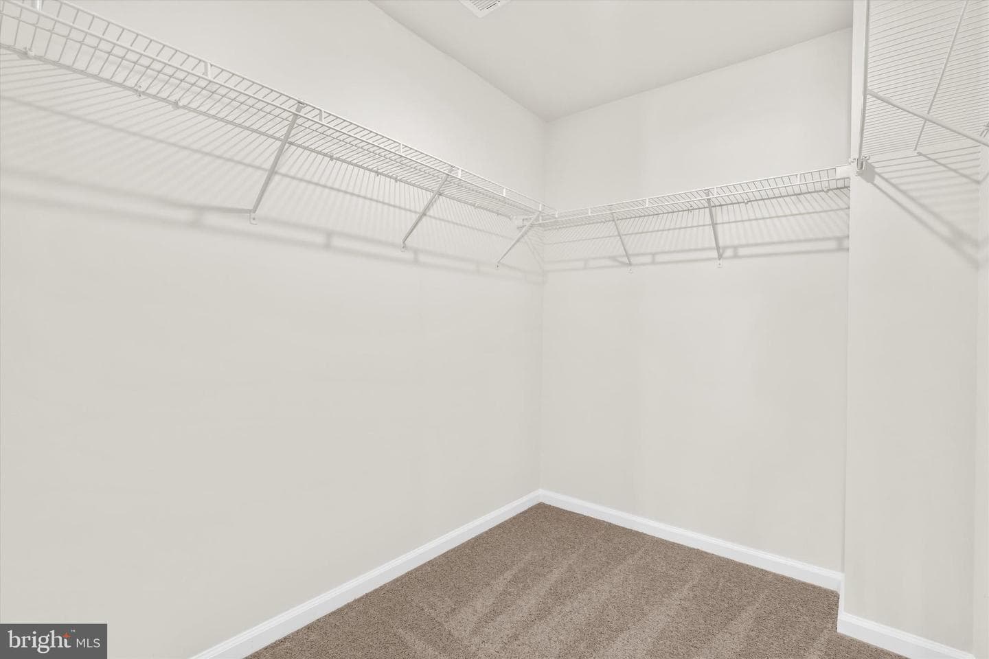 8125 Bartholomew Court photo 27