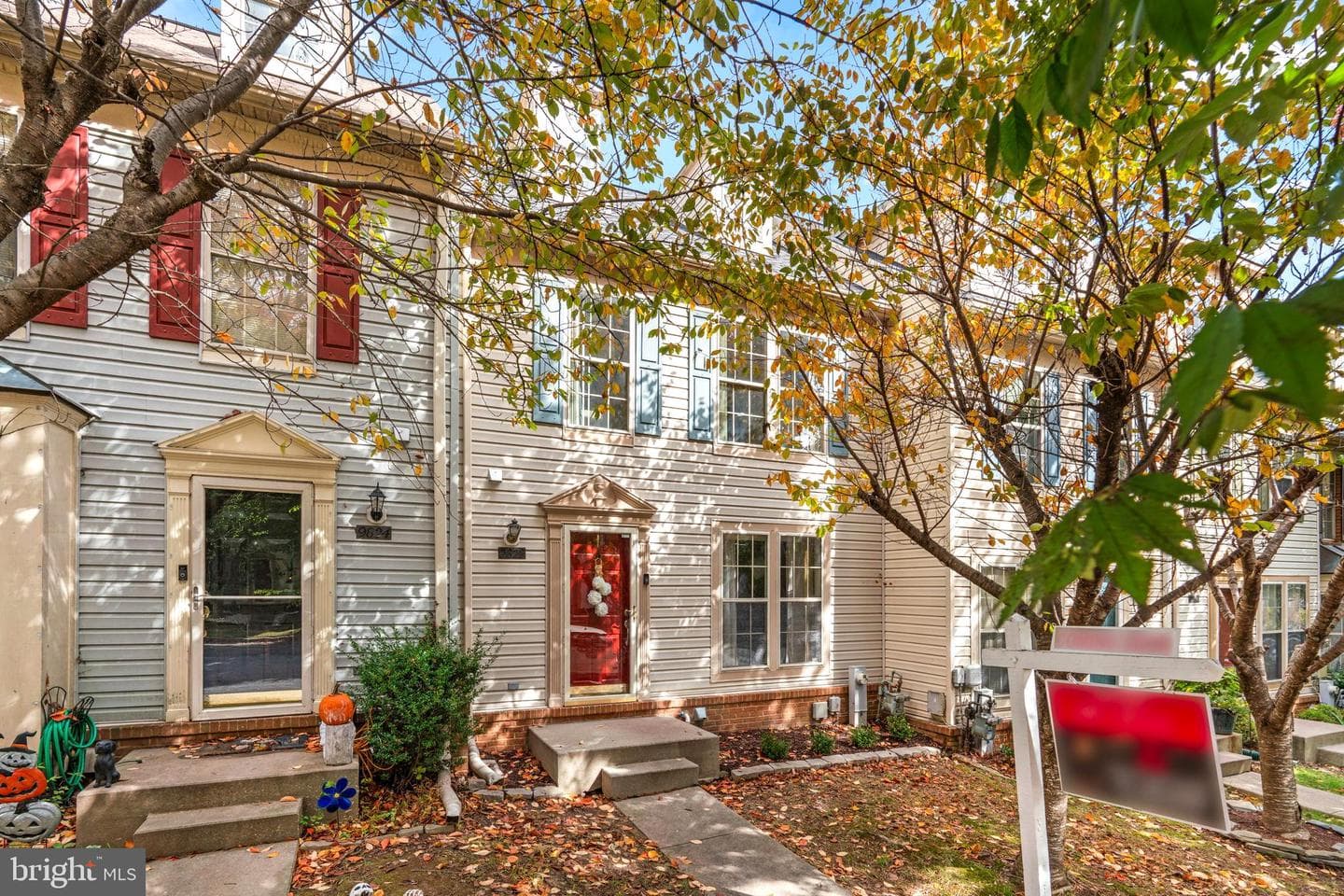 9822 Sherwood Farm Road photo 2
