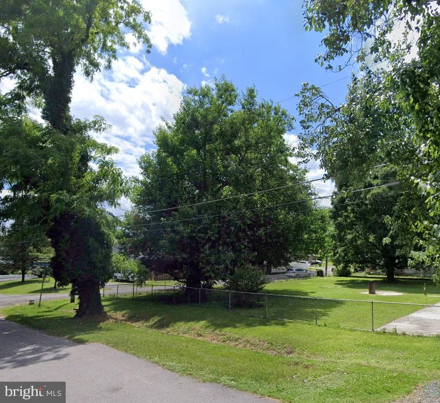 3908 Baltimore Street photo 8