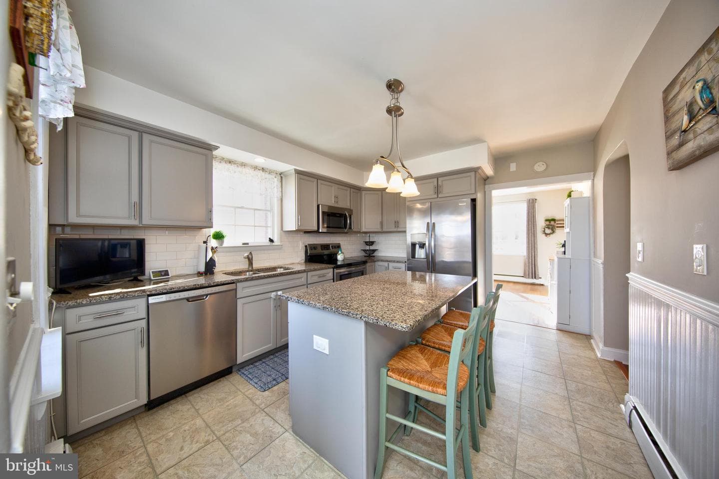 344 Ida Avenue photo 12