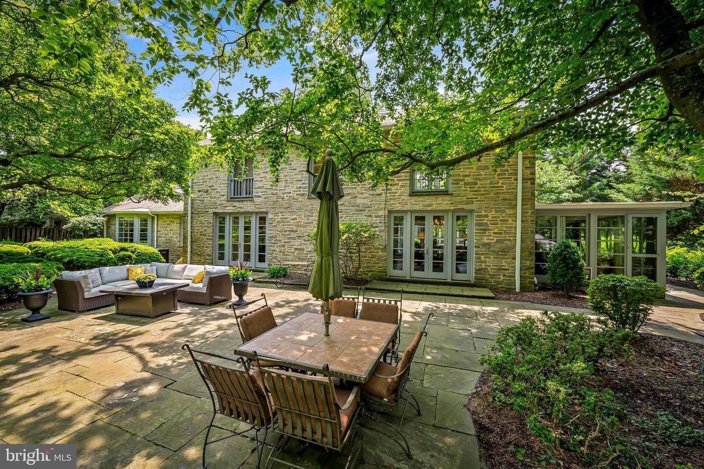 6 Meadow Road photo 23