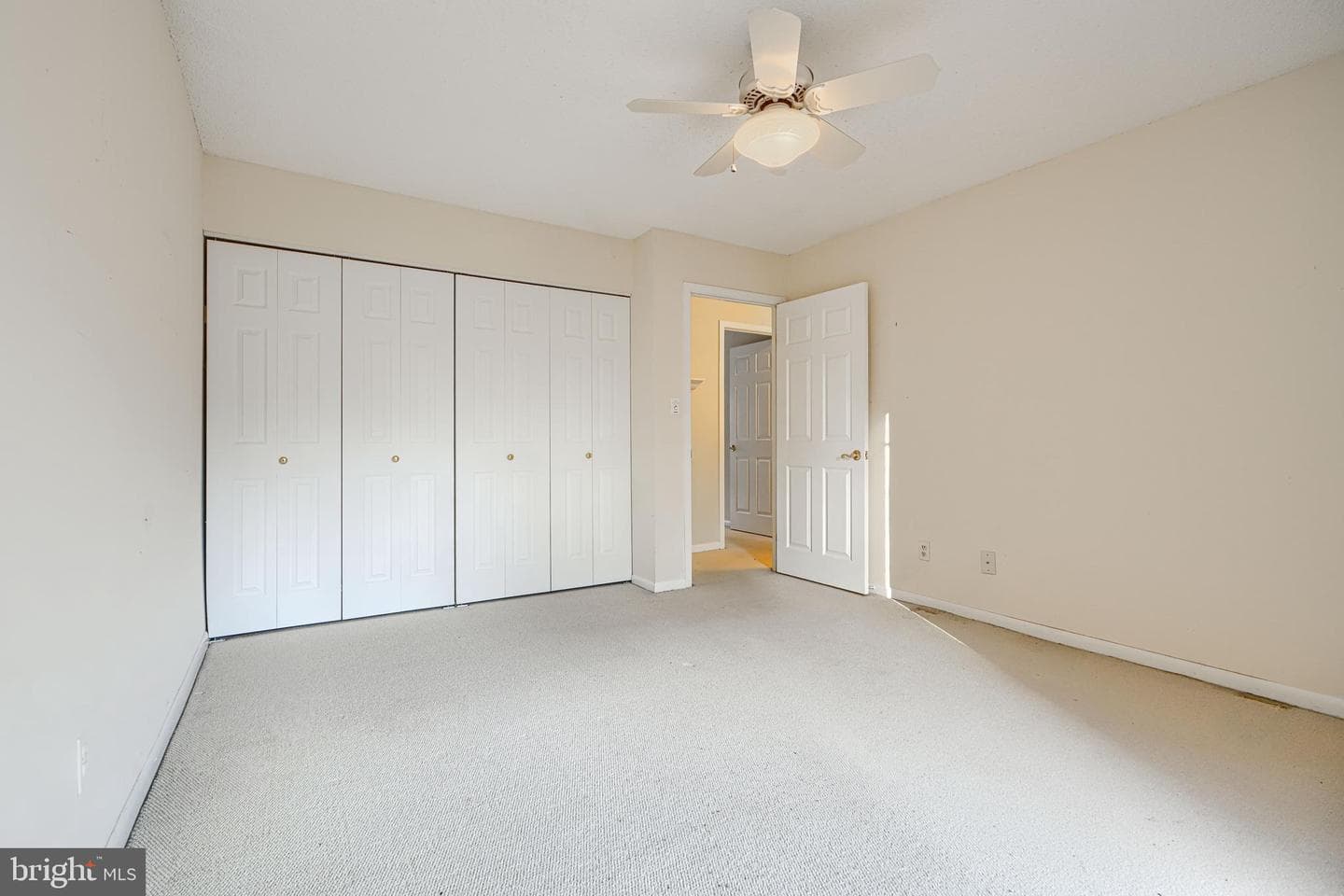 17 Oakhampton Drive photo 24