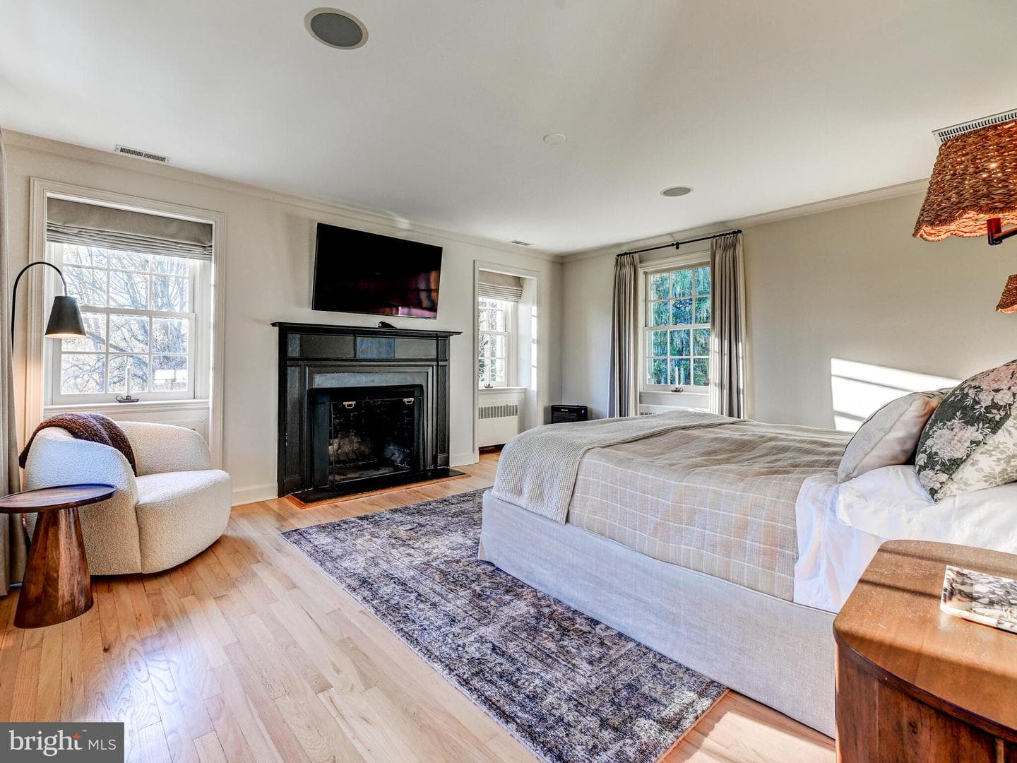 11129 Falls Road photo 27