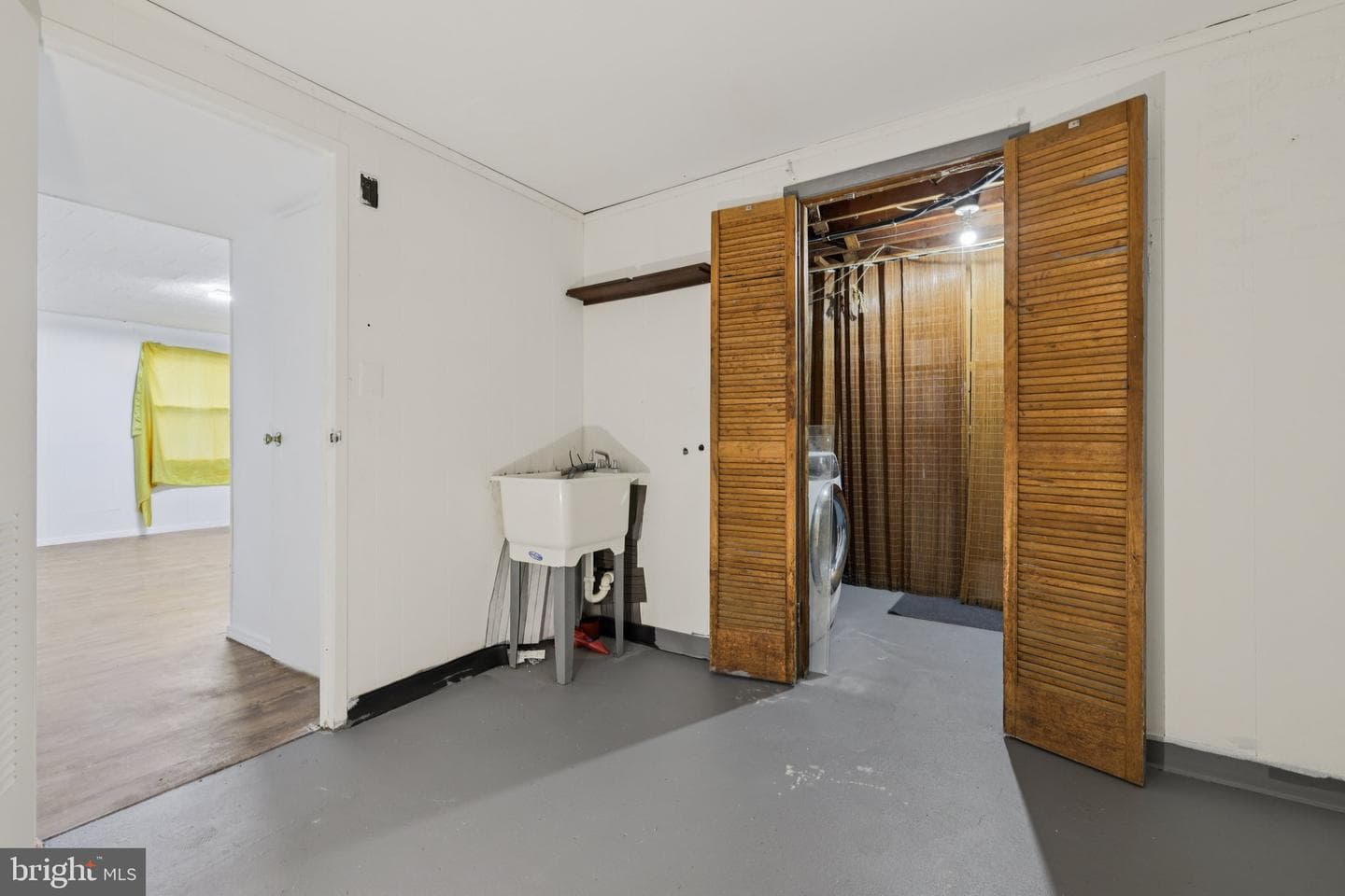 6415 Falkirk Road photo 19