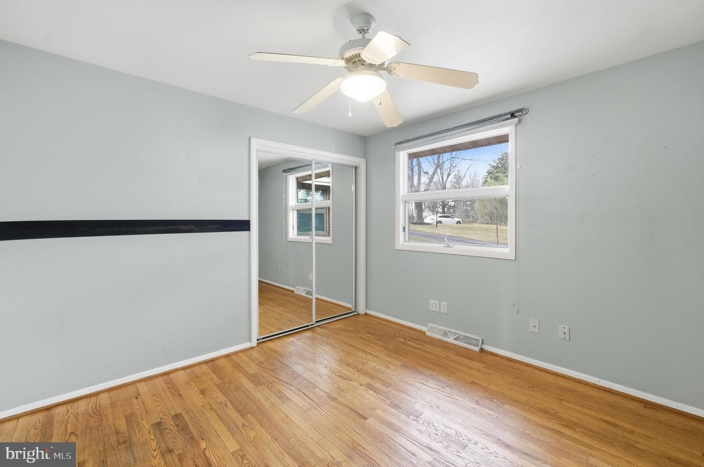 8 Peachtree Court photo 38