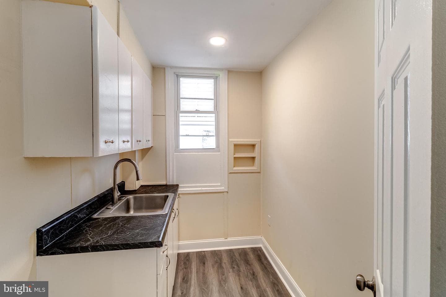 300 Lorraine Avenue photo 10
