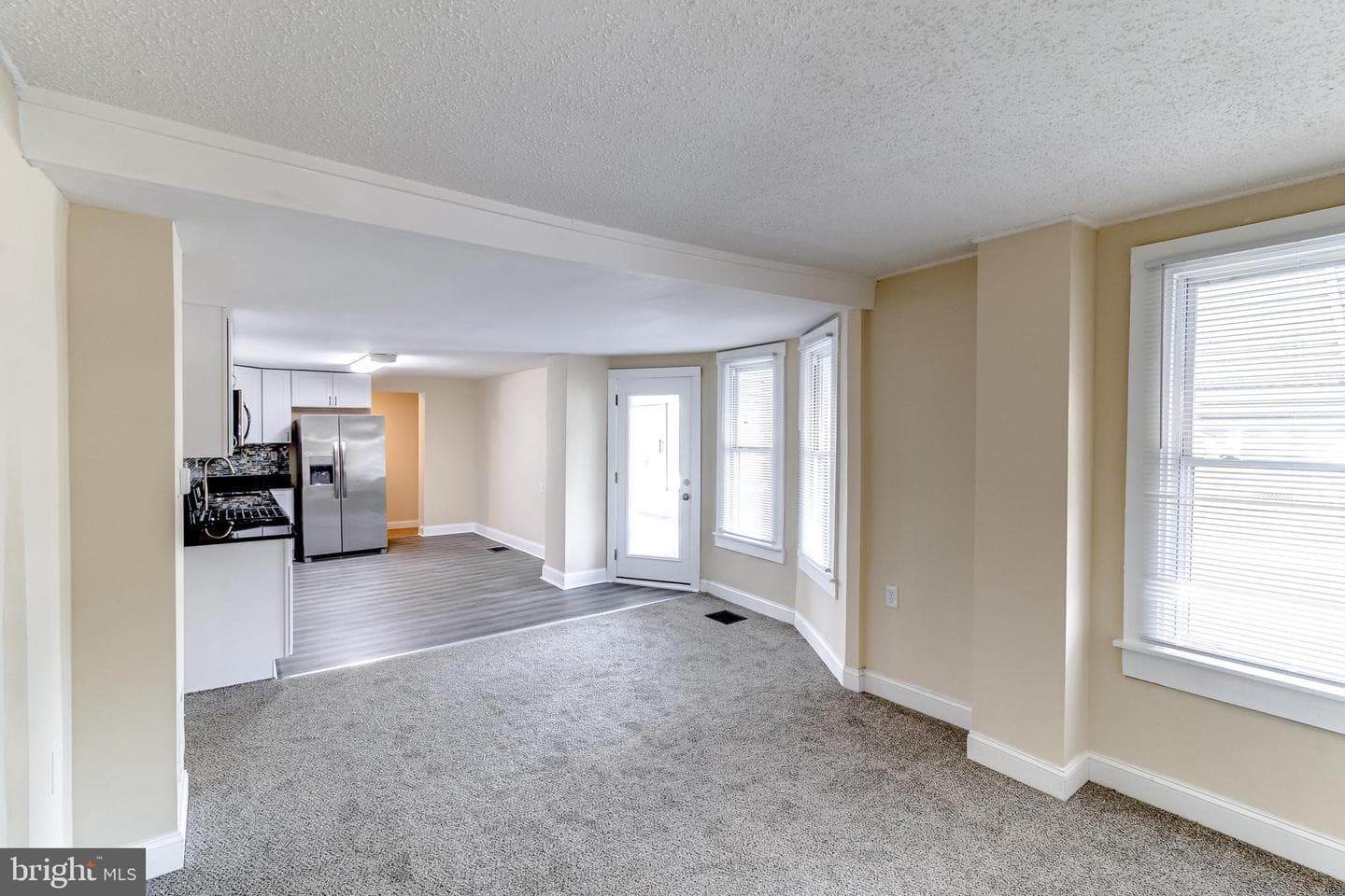 300 Lorraine Avenue photo 12