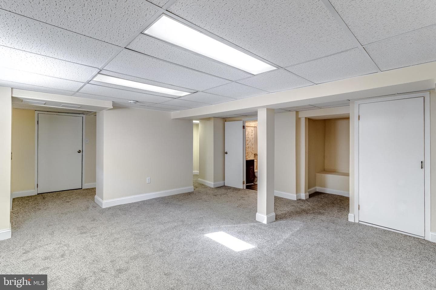 300 Lorraine Avenue photo 24