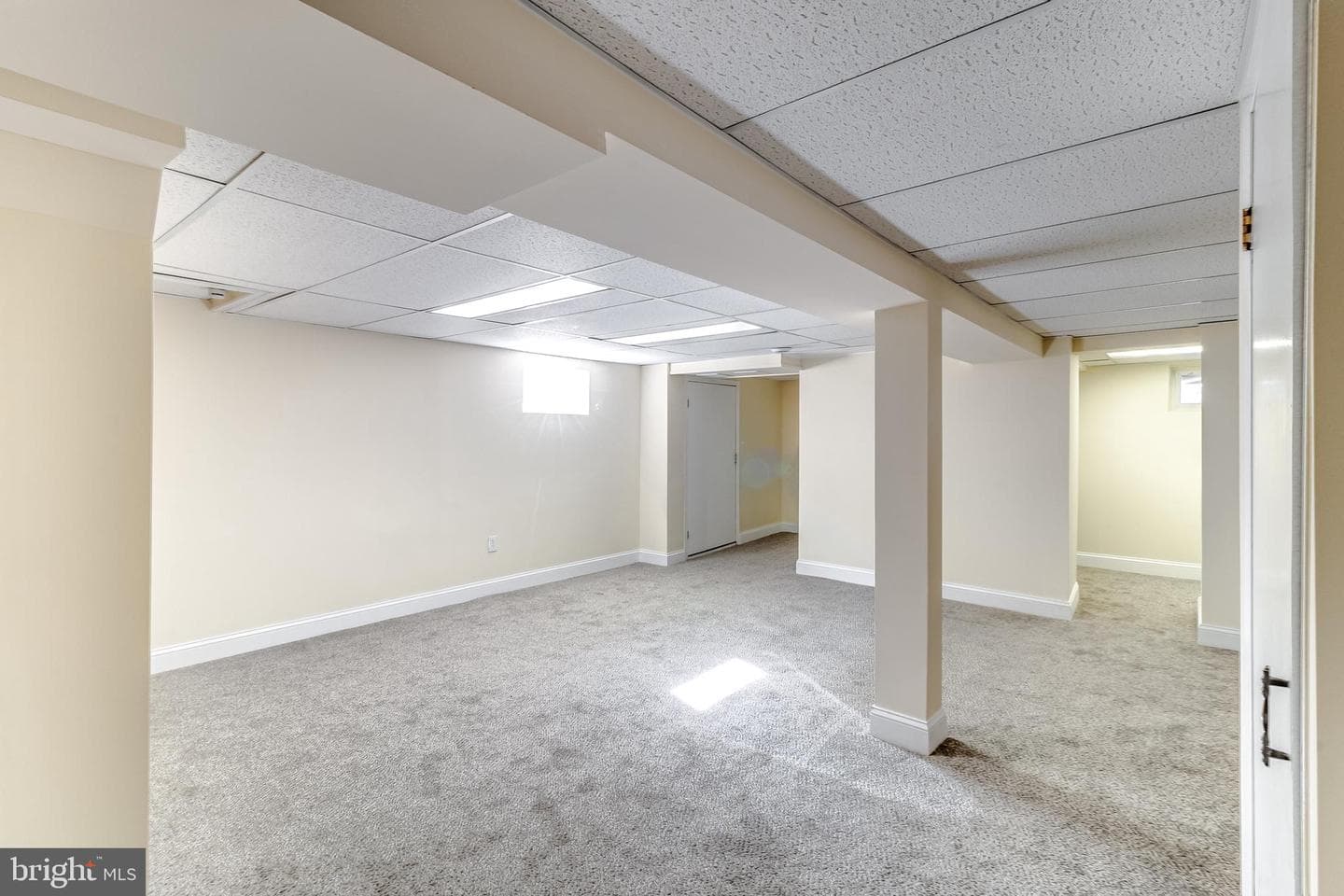300 Lorraine Avenue photo 26