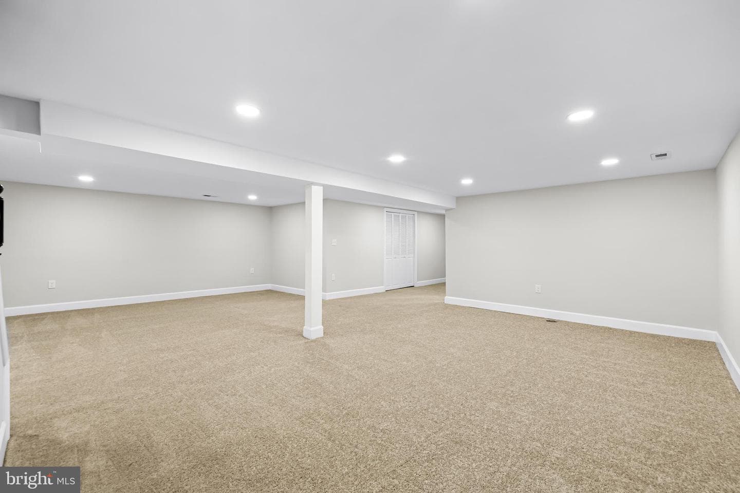 1811 Vista Lane photo 38