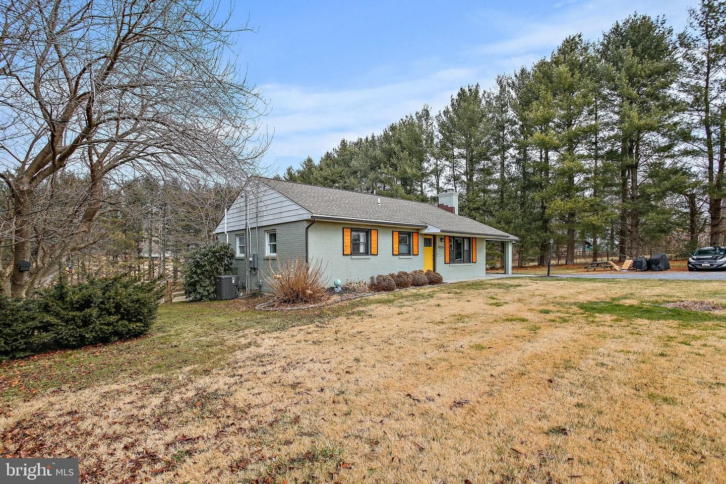 19028 Graystone Road photo 2