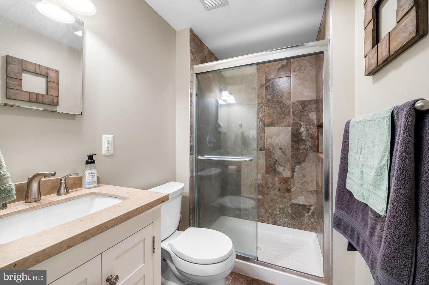 9514 Holiday Manor Road photo 31