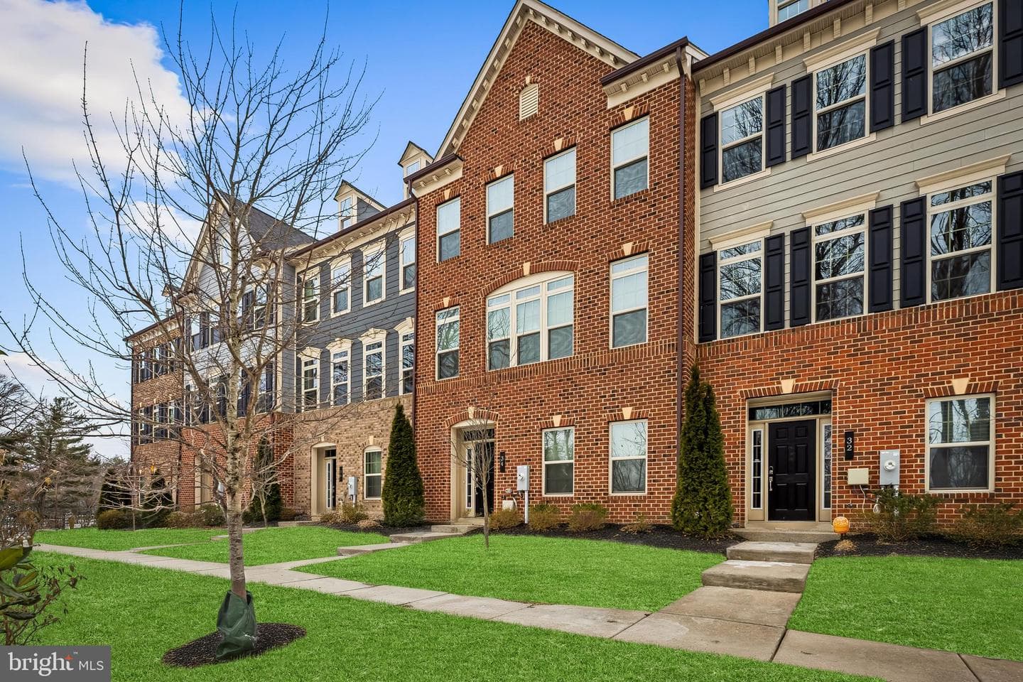 34 Wedge Way #10