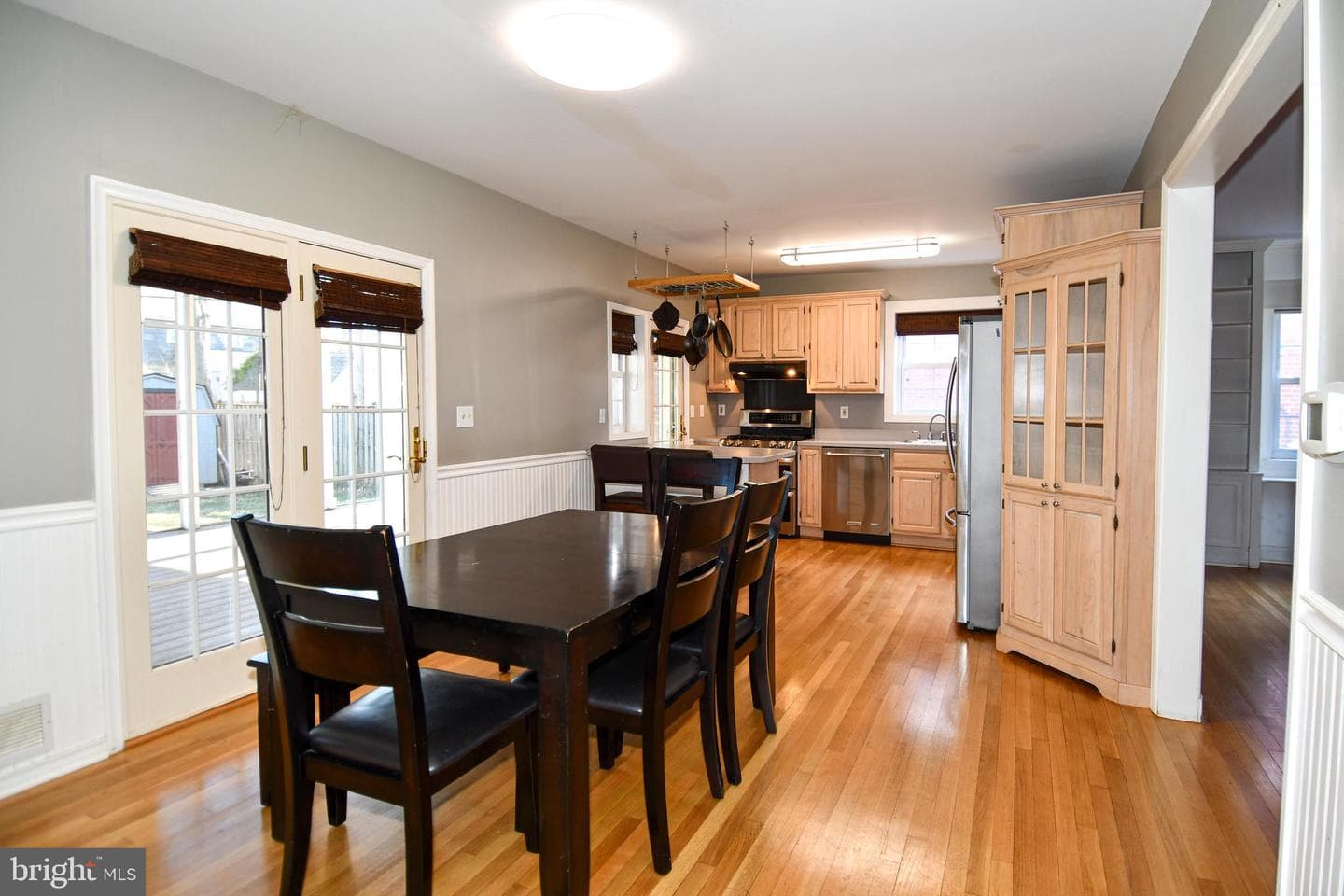 7907 Oakdale Avenue photo 9