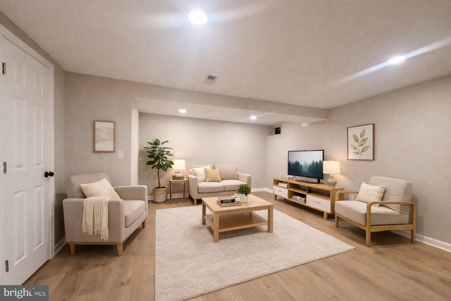 3301 Croydon Road photo 14