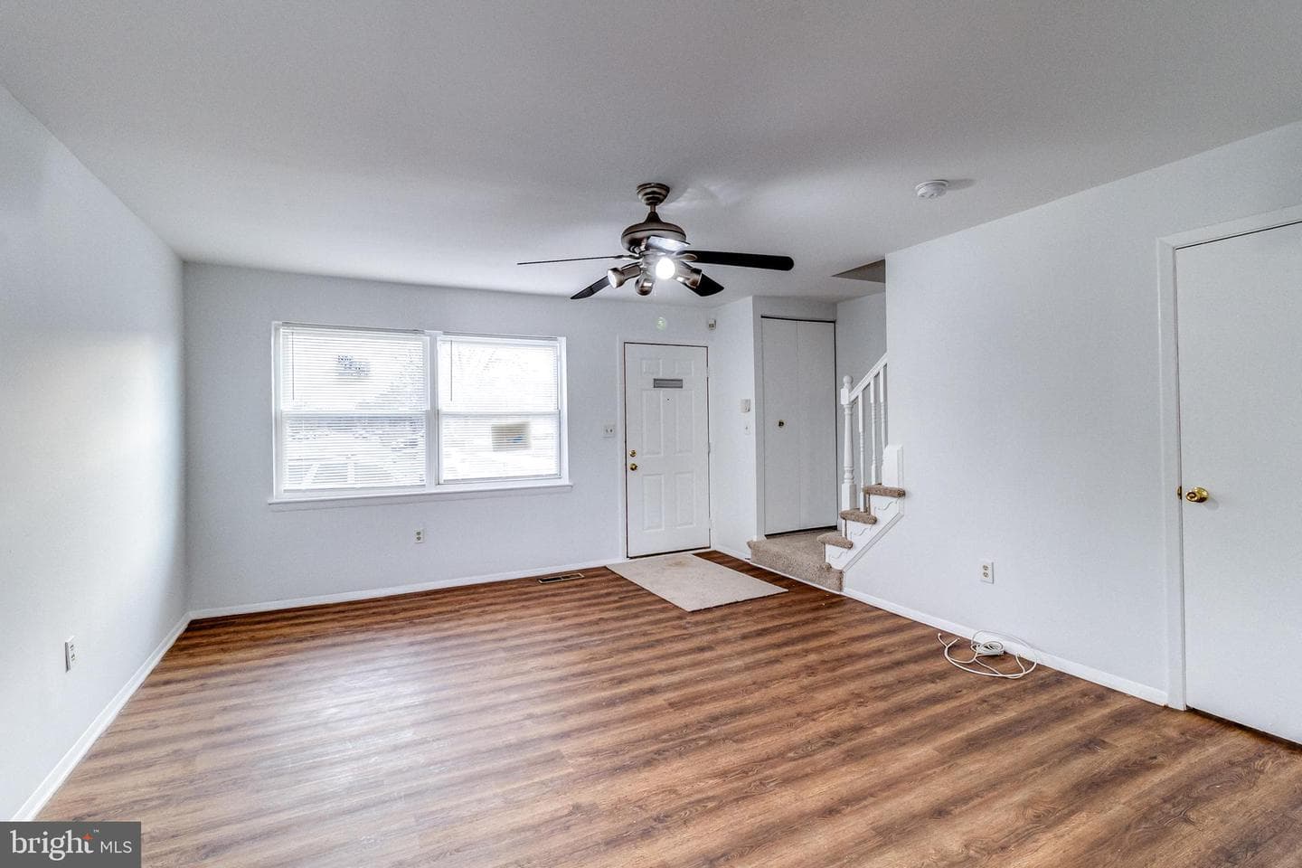 783 Seawall Road photo 7