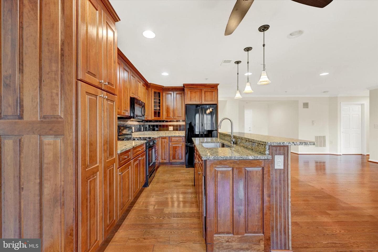12236 Roundwood Road #104 photo 9