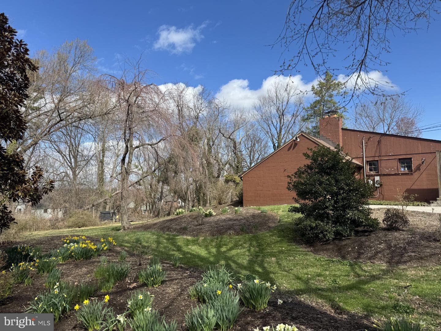 1213 Trappe Lane photo 2