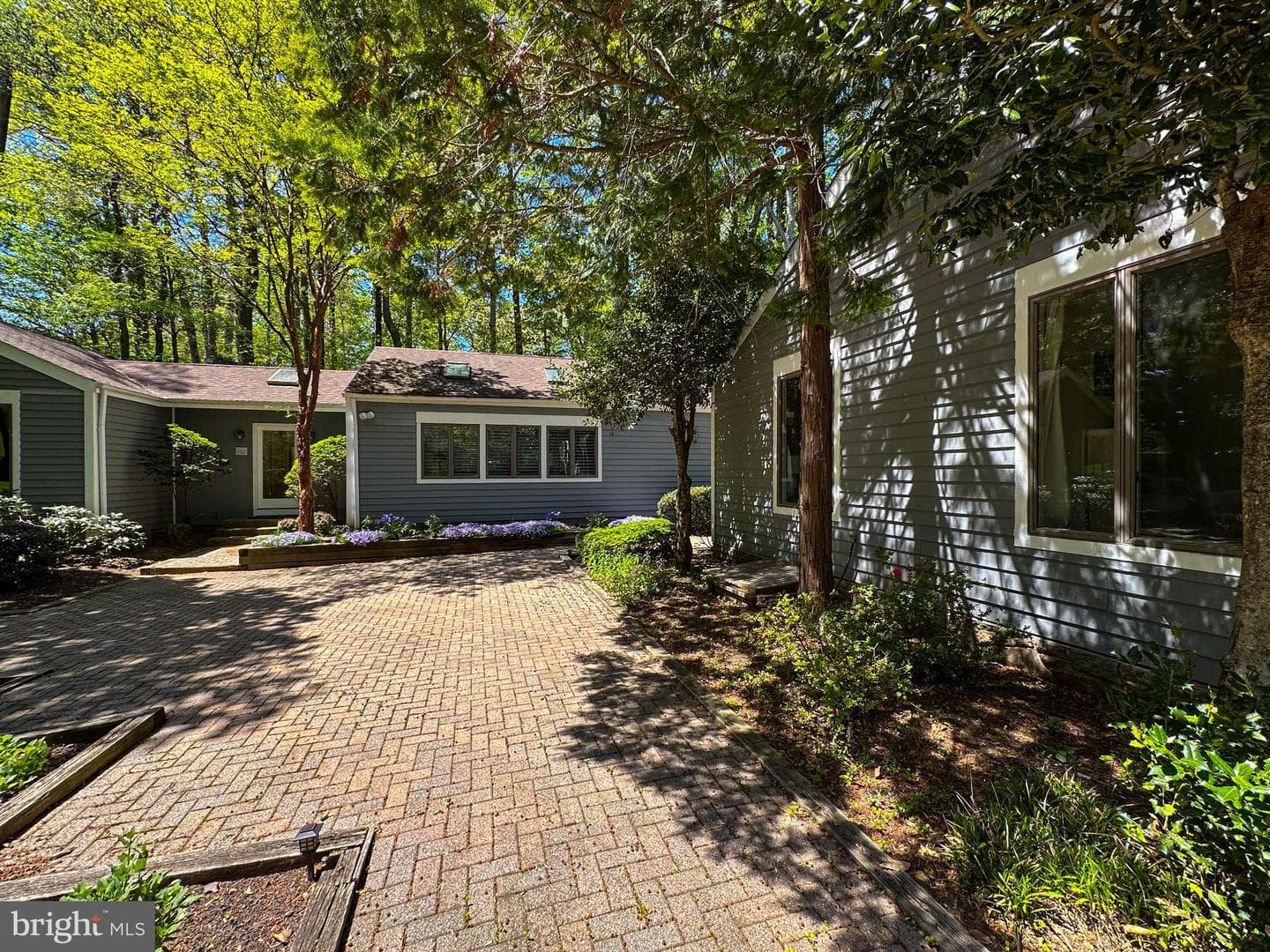 4004 Holly Knoll Drive photo 12