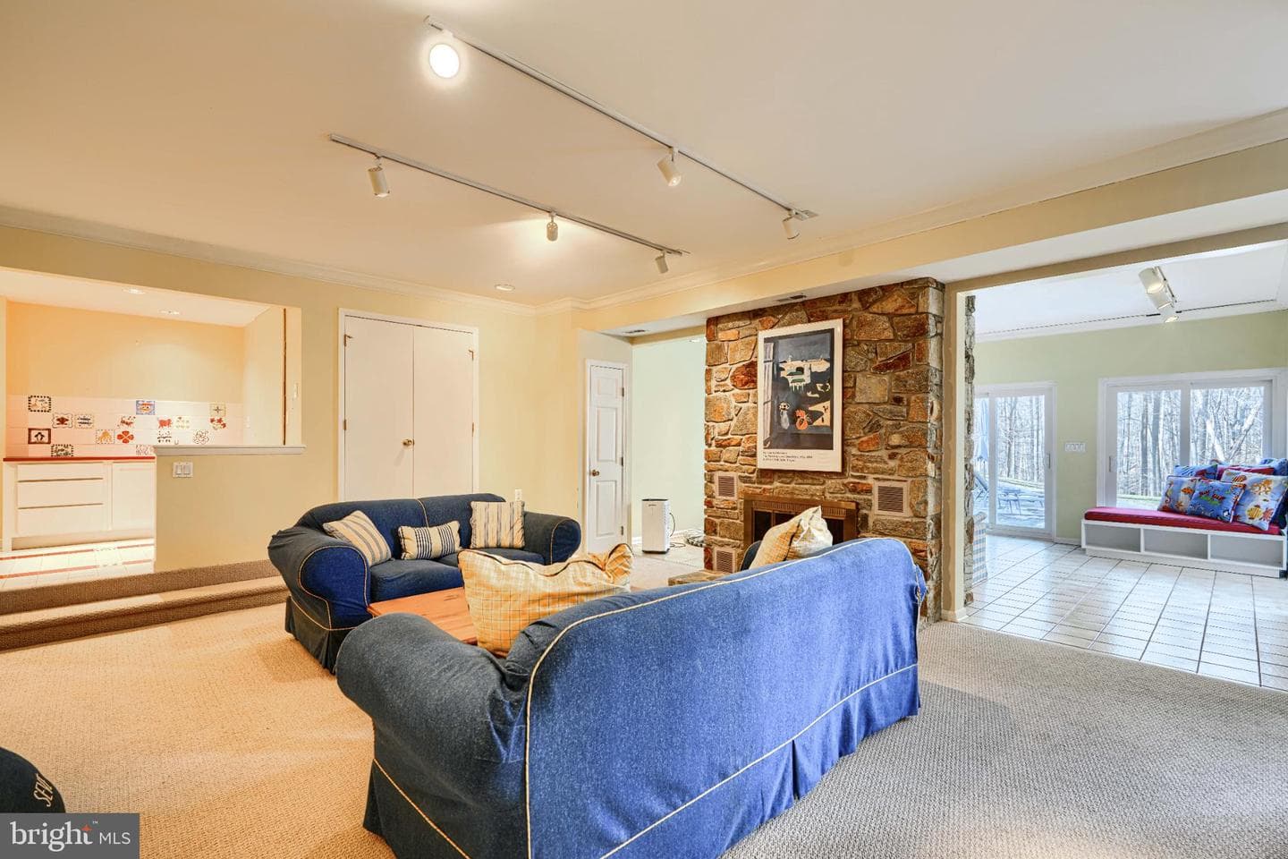 4004 Holly Knoll Drive photo 48