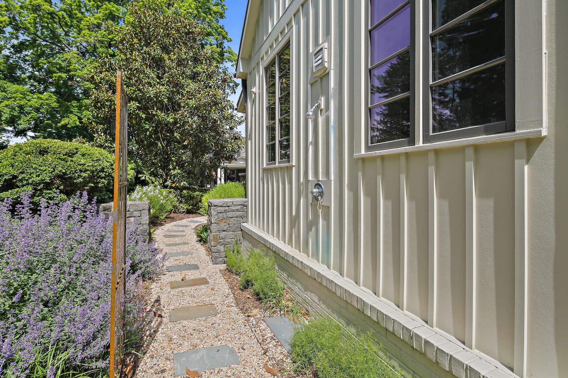 900 Army Road photo 84