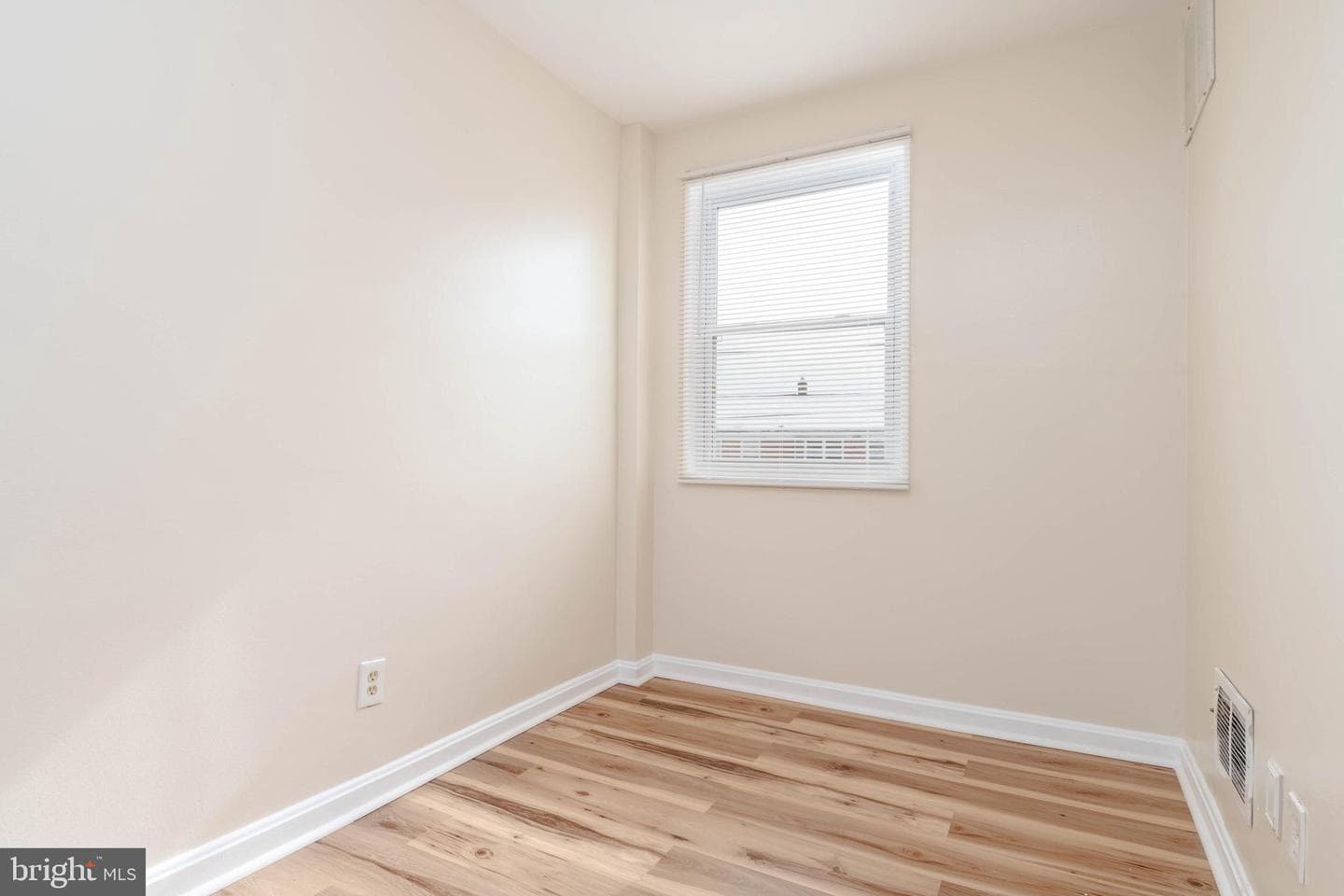 5413 Channing Road photo 22