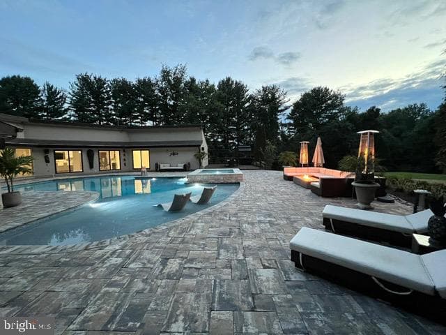 2308 Caves Road photo 2