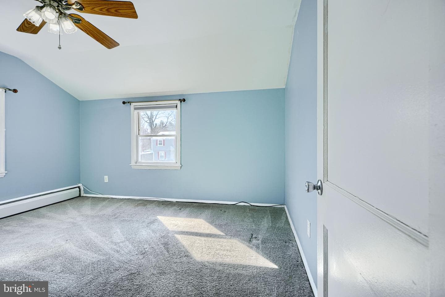1200 Seven Oaks Road photo 11