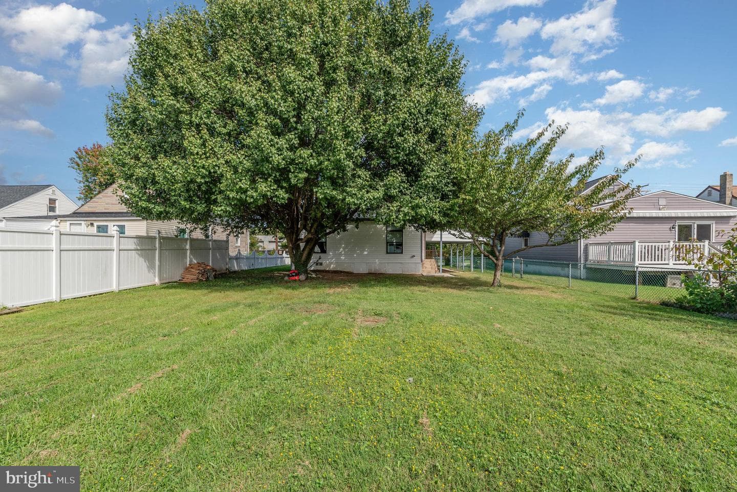 1205 N Point Road photo 7