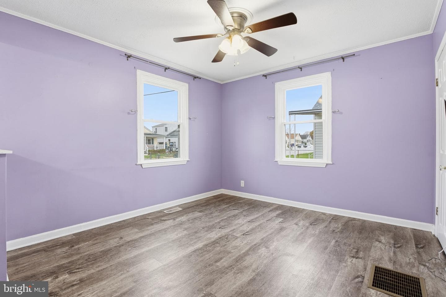 202 S Woodwell Road photo 12
