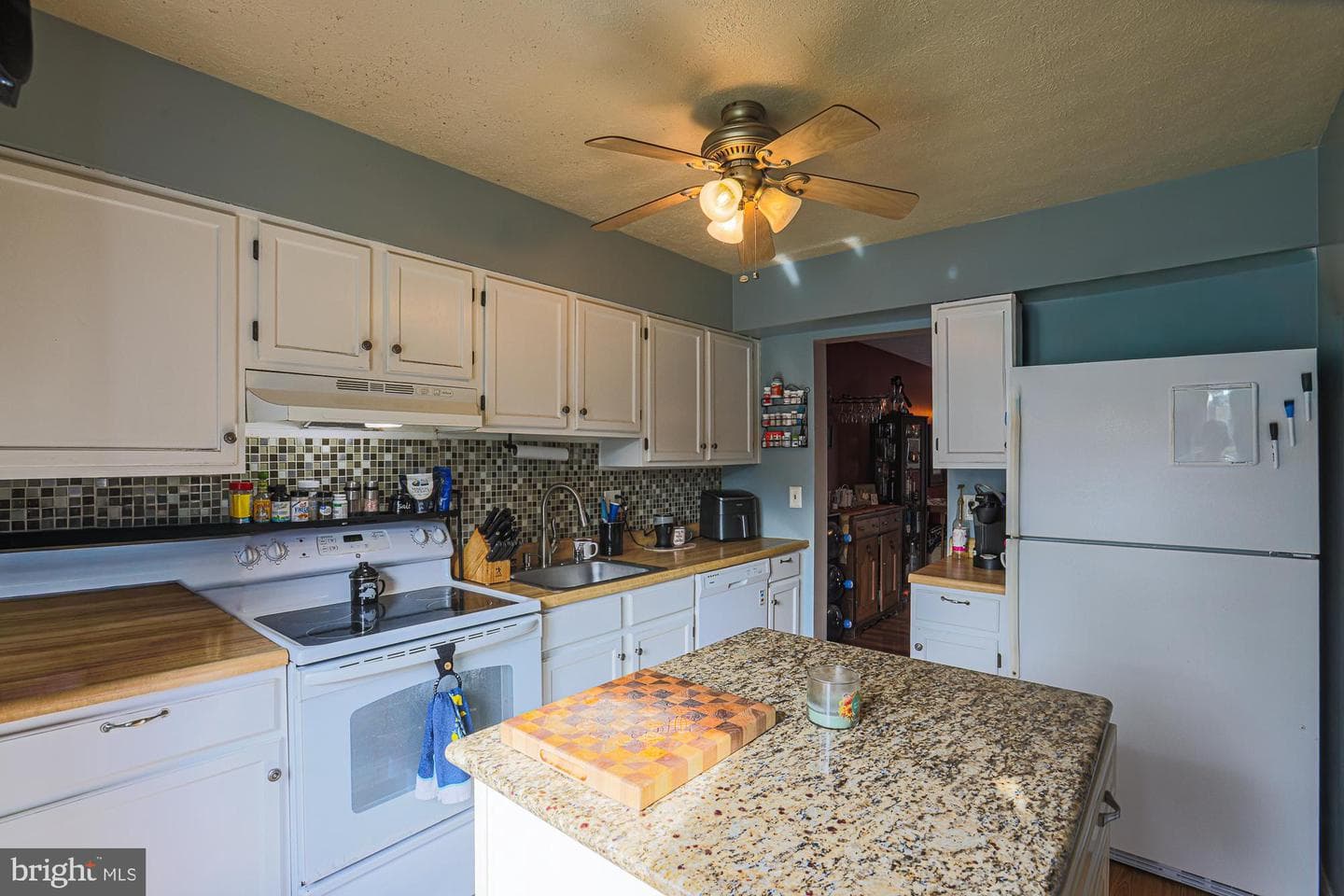 48 Stoneway Place photo 6