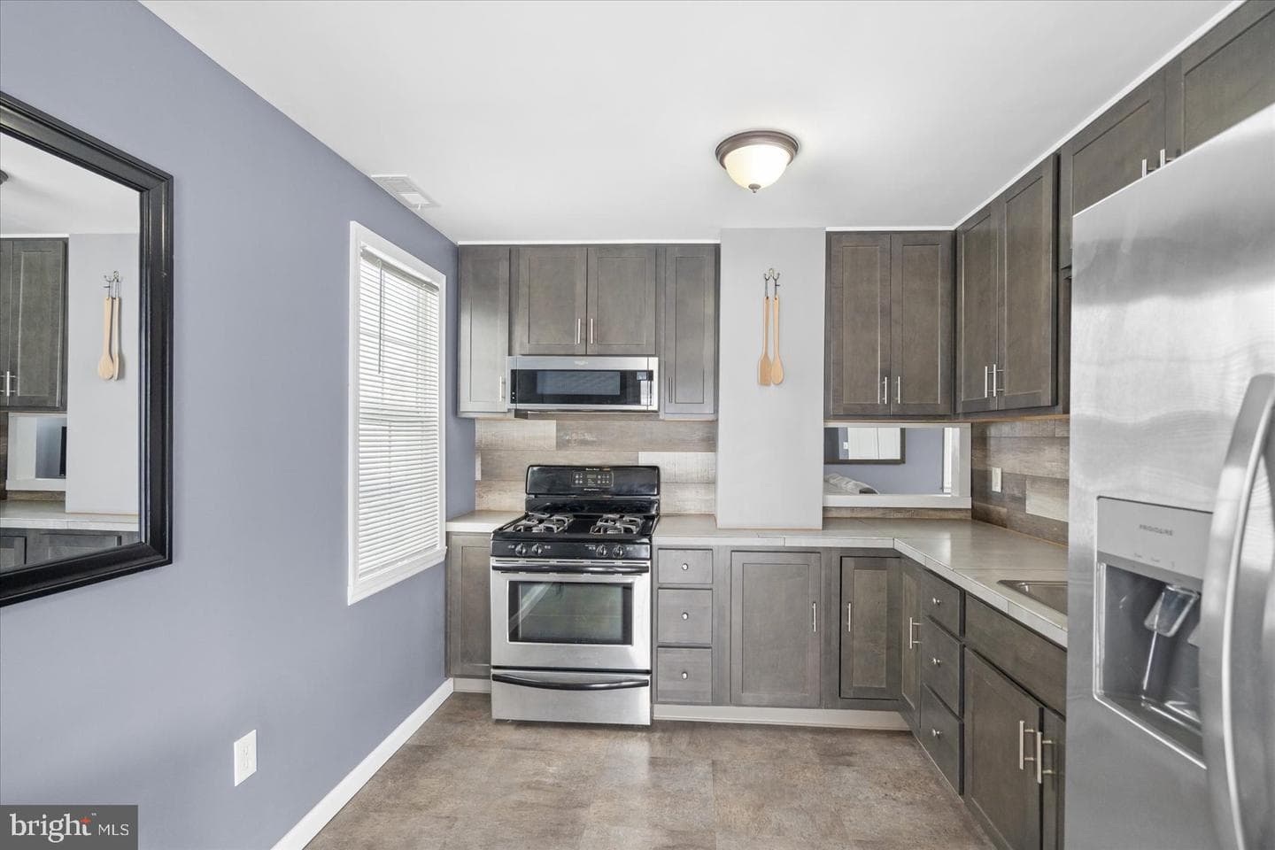 1818 Maxwell Avenue photo 13