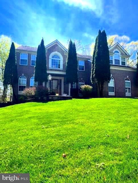 5113 Robins Perch Lane