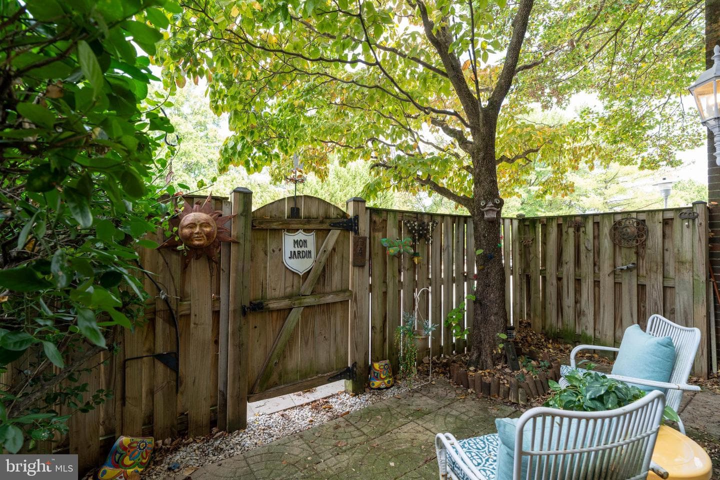 23 Penny Lane #23 photo 20