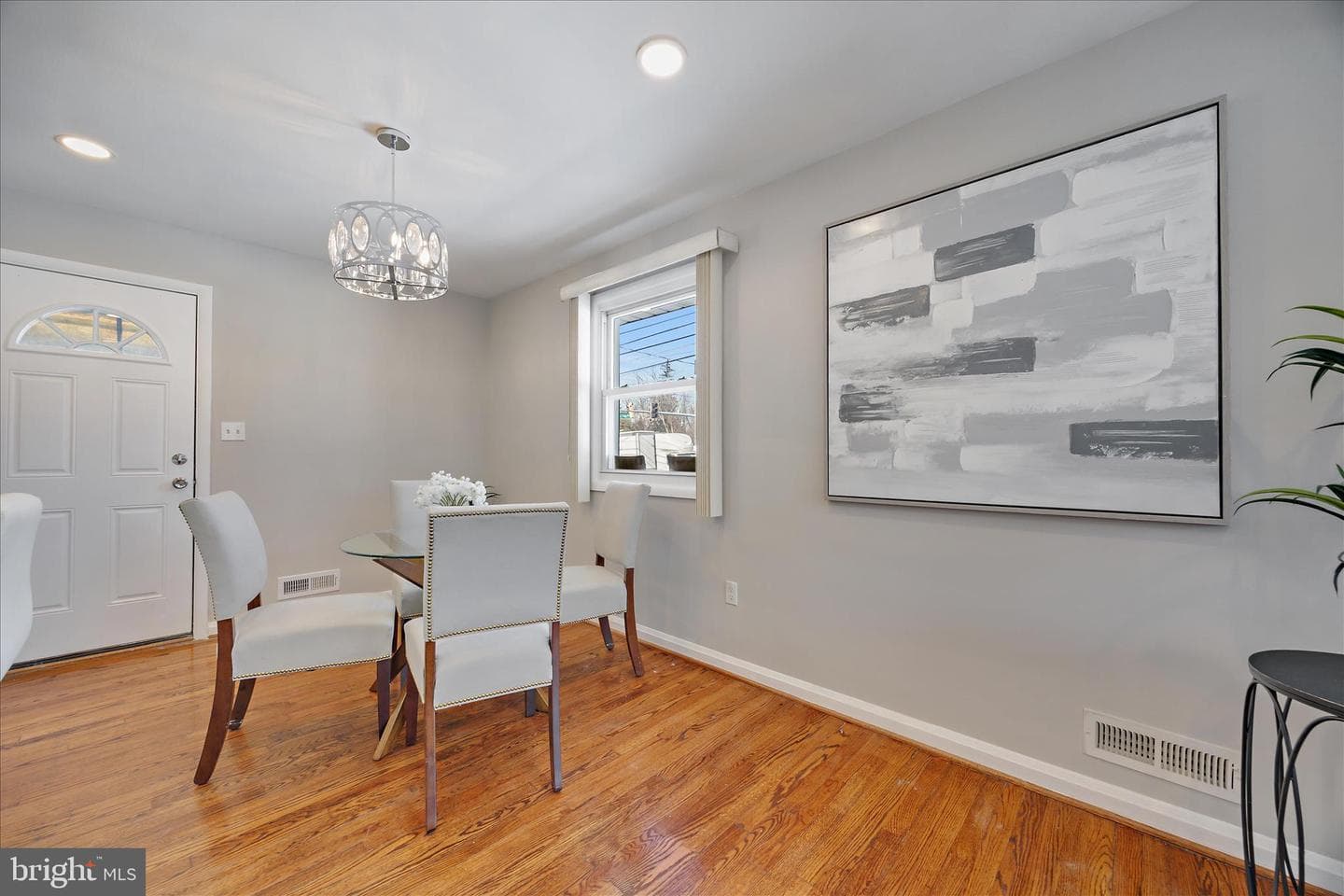 6513 Liberty Road photo 5
