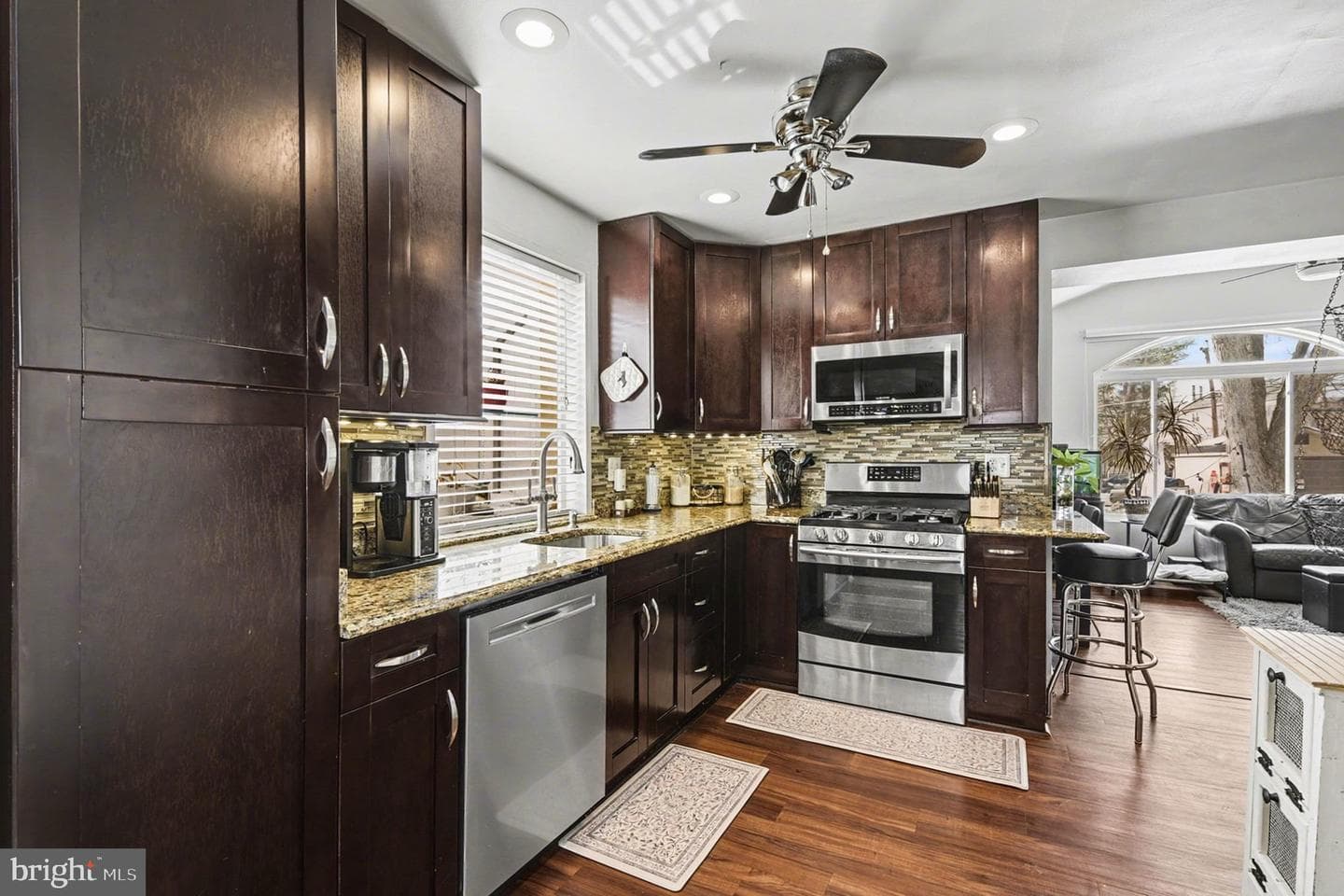 10414 Greentop Road photo 9