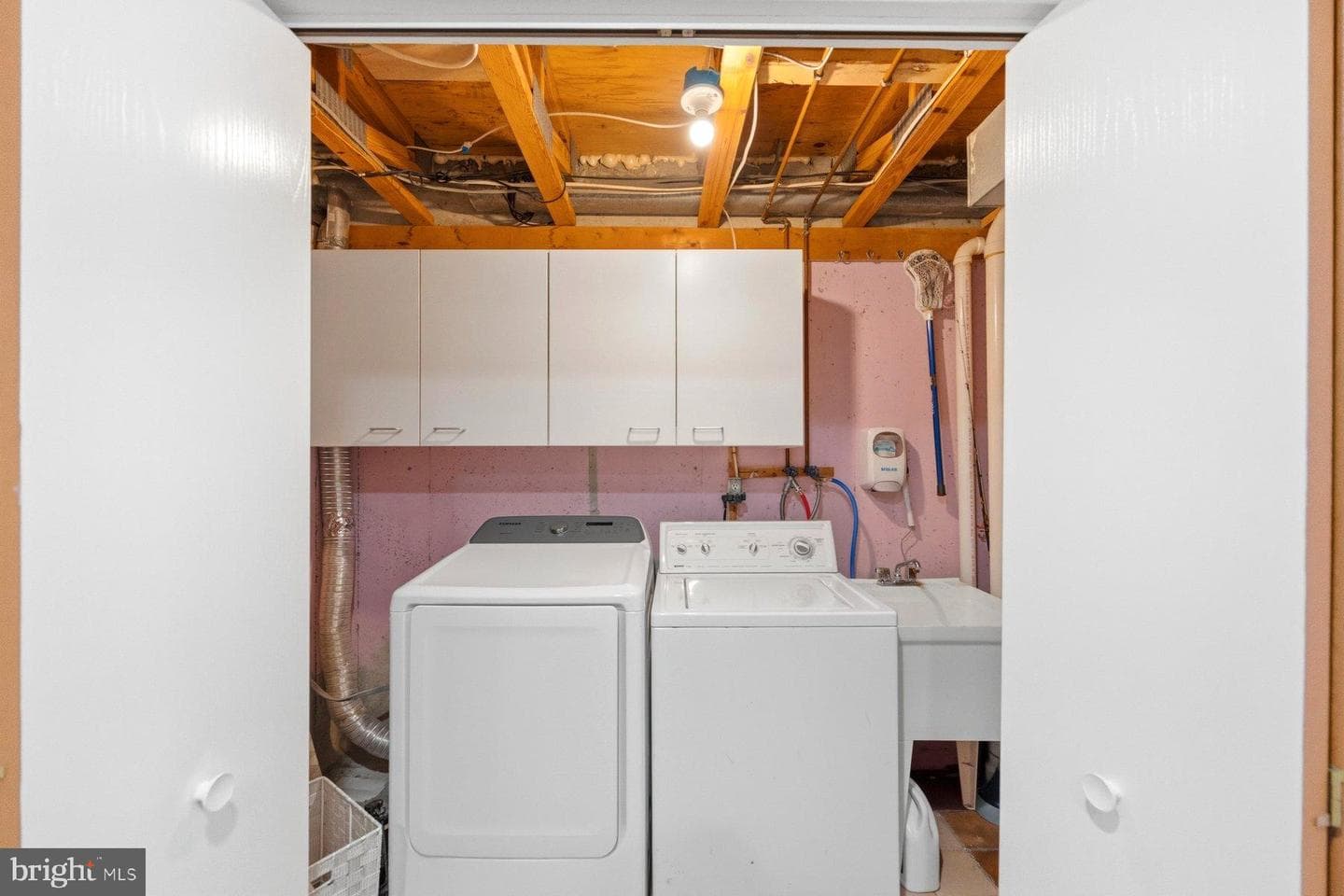 58 Hardwood Drive photo 32