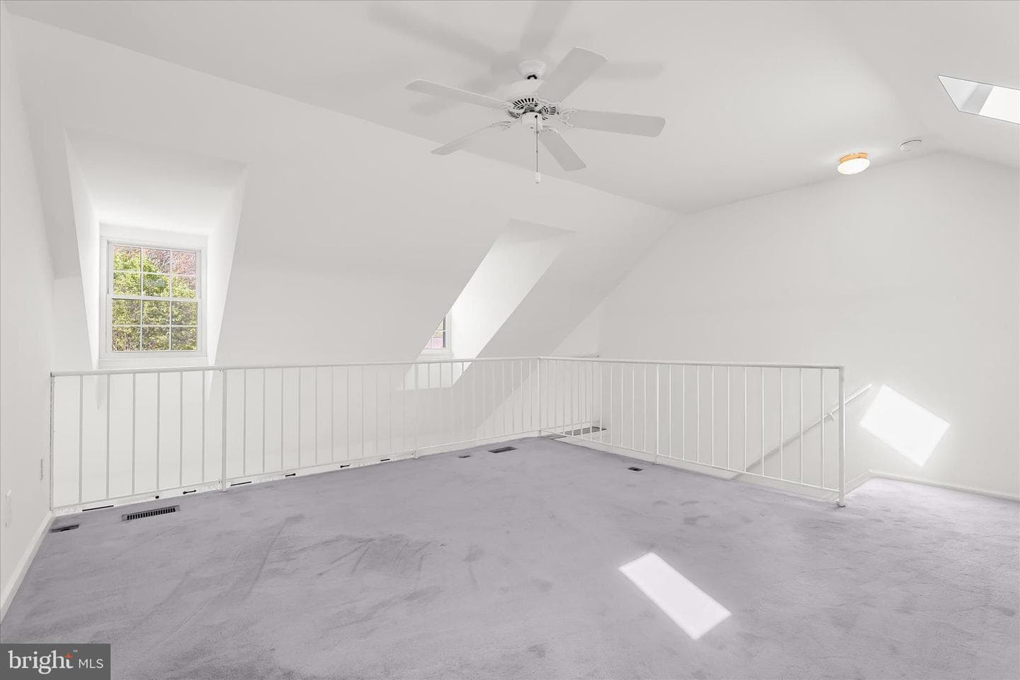 4016 Forest Valley photo 36